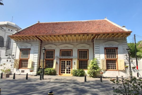 Restoran keluarga di Semarang