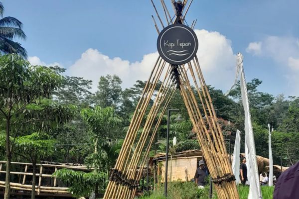 cafe di sentul