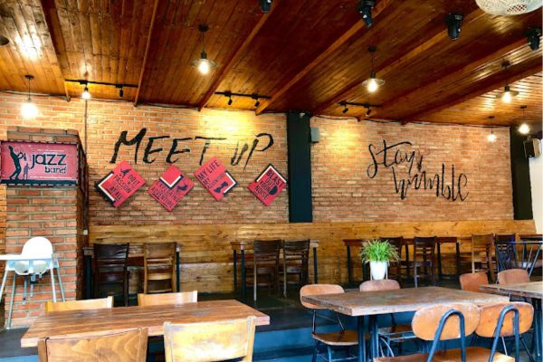 Cafe di Depok yang Instagramable dengan Live Music