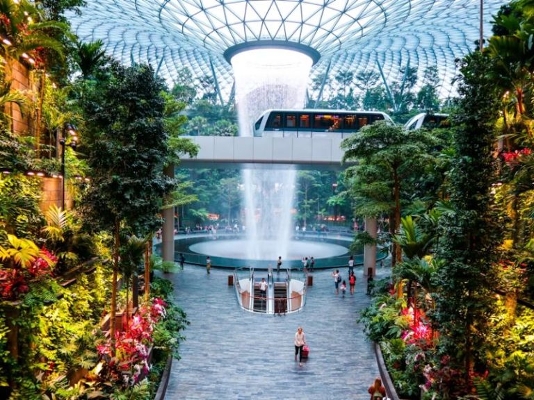 Mall di Singapura yang Wajib Dikunjungi