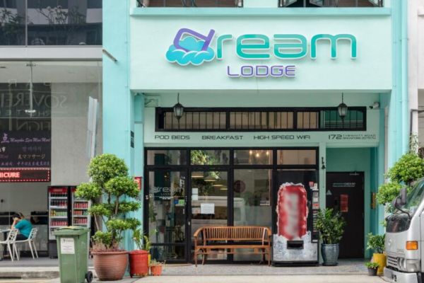 Hotel murah di singapura untuk backpacker
