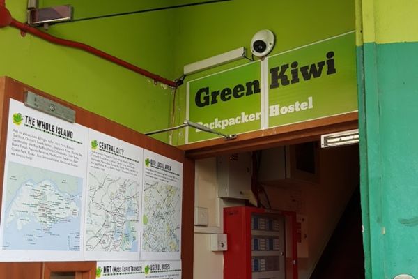 Hotel murah di singapura untuk backpacker