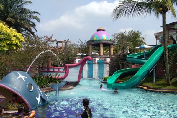 kolam renang di bogor