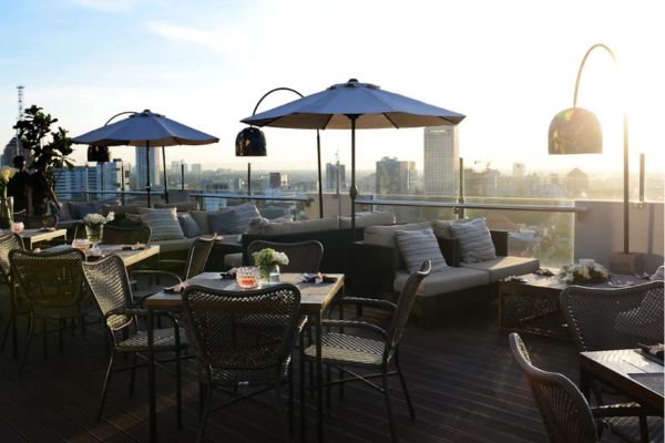 tempat nongkrong di Surabaya yang cozy dan kekinian